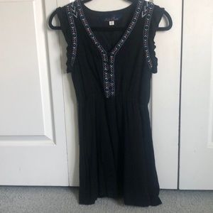 Francesca’s black dress